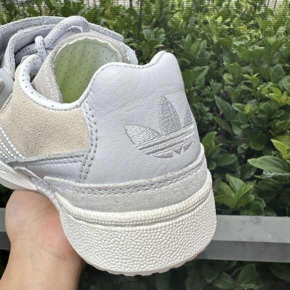 Adidas Ivy Park x Forum Low White Unisex Athletic Shoes FZ4389 Size 4.5 main image 7